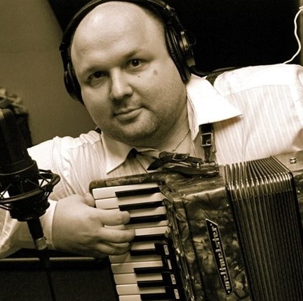 Скончался экс-клавишник группы Тайм-Аут Роман Мухачёв