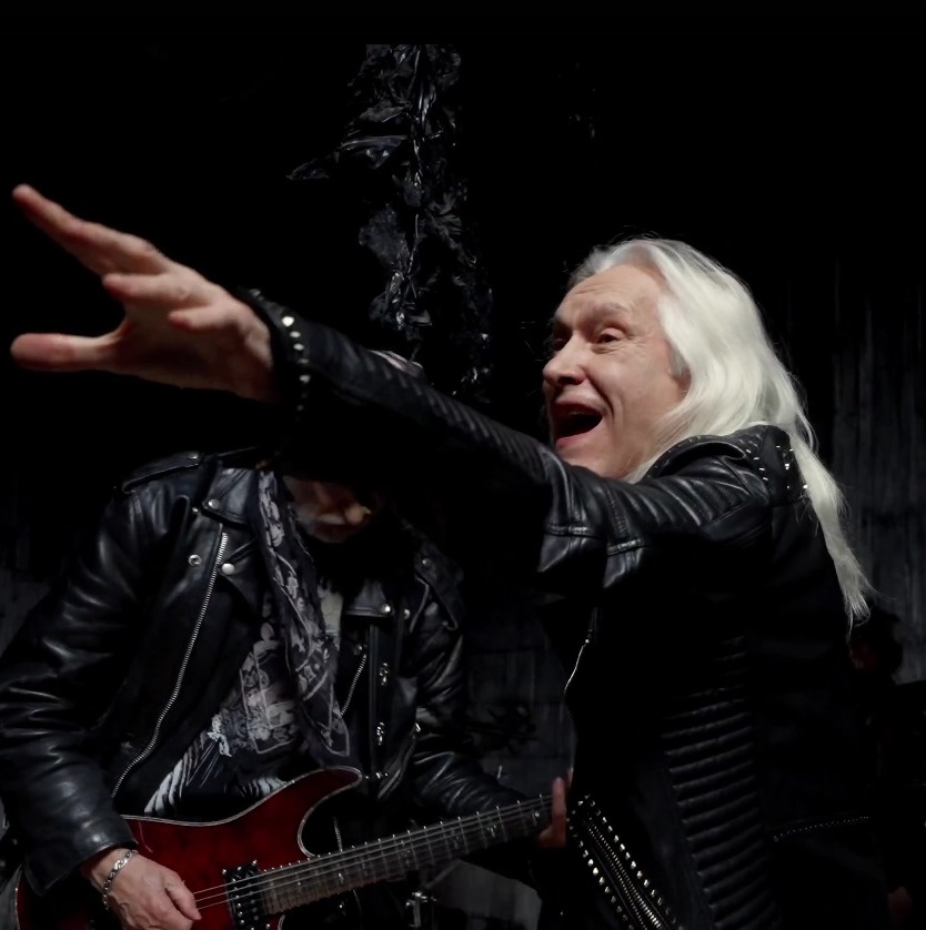 Воля и Разум попрощалась с "самой снежной зимой" в новом клипе