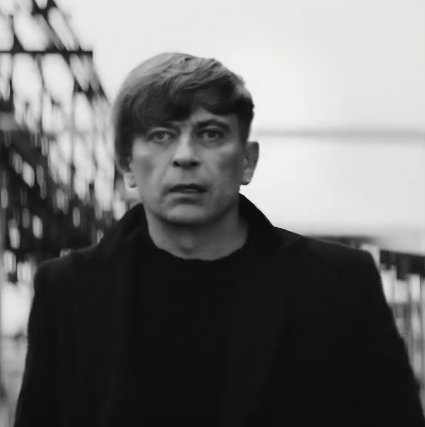 Би-2 представили клип "Без любви не греет солнце"